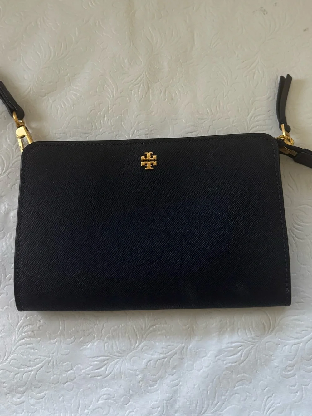 Tory Burch Emerson Pouch Wristlet Wallet